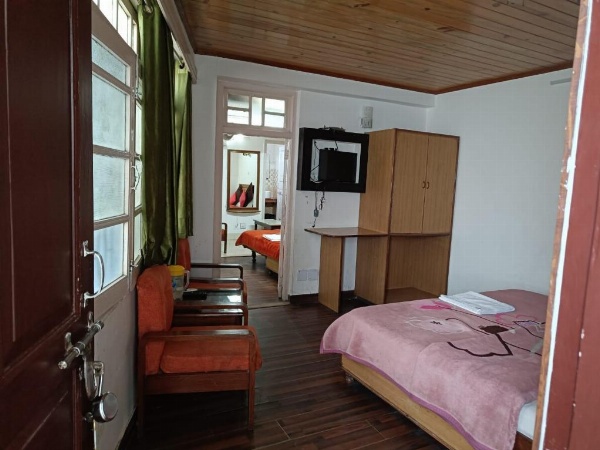 Hotel Ratan Main image